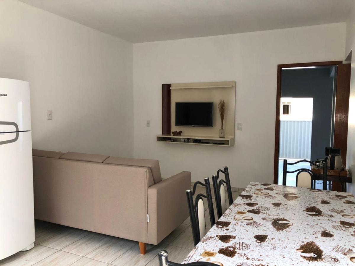 Casa Próxima A De Calheiros * Governador Celso Ramos